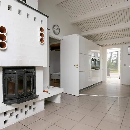 Six-bedroom In 度假居 Nordenbro Vesteregn