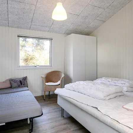 Six-bedroom In * Nordenbro Vesteregn