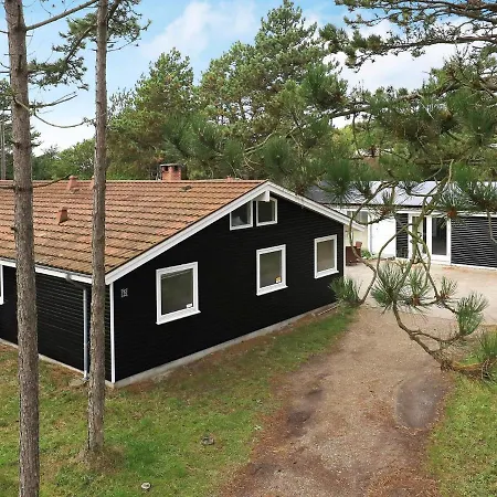 度假居 Six-bedroom In *