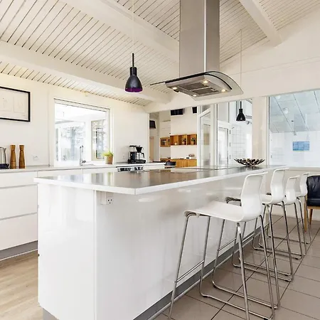 Six-bedroom In 度假居 Nordenbro Vesteregn