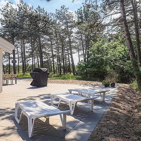 度假居 Six-bedroom In