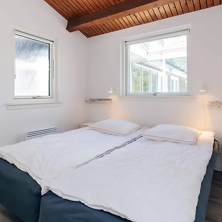 度假居 Six-bedroom In *