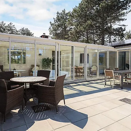 Six-bedroom In Nordenbro Vesteregn
